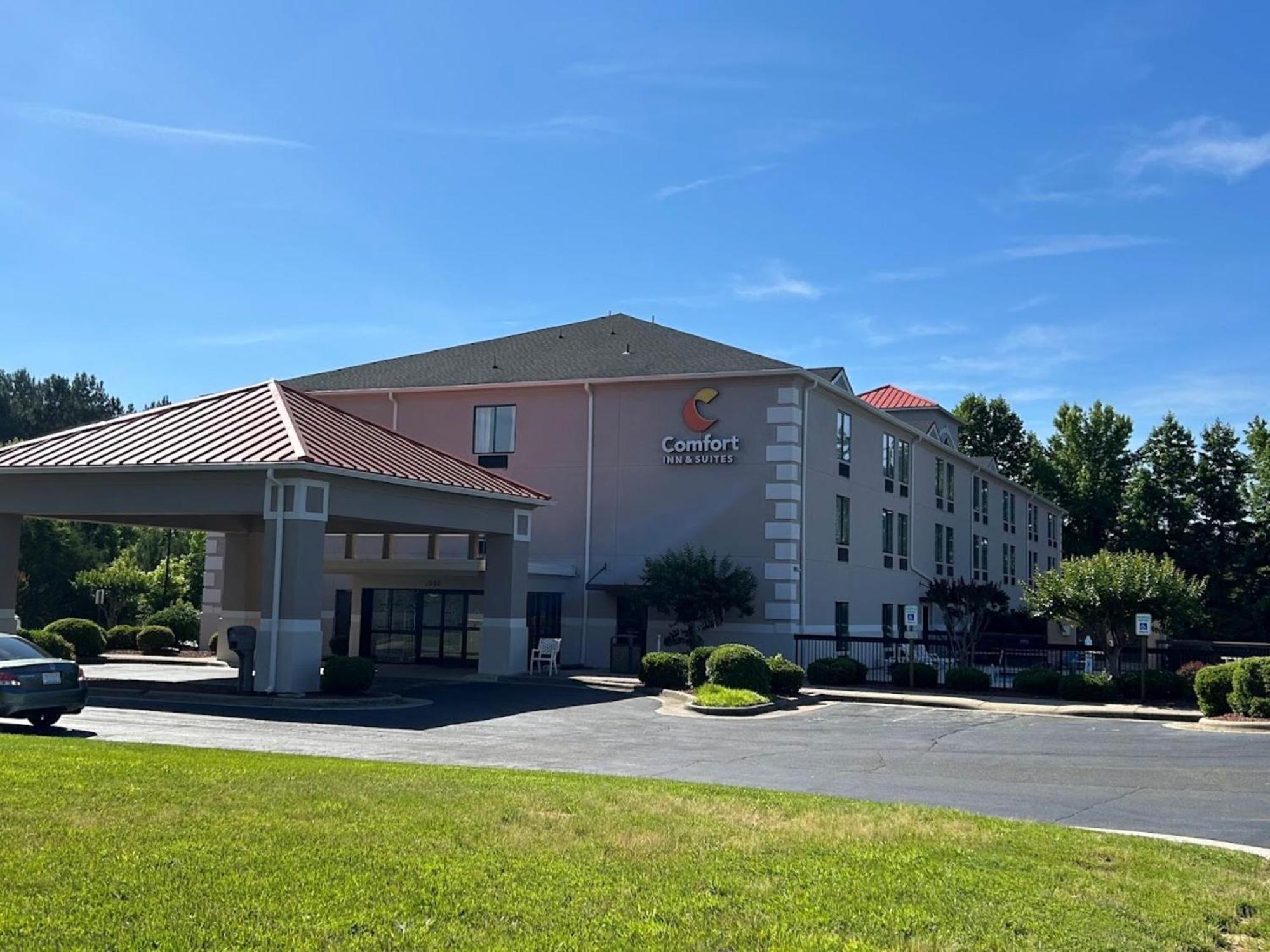 Comfort Inn & Suites Oxford South Exterior photo